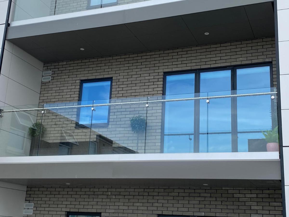 Stunning Cliff Edge In Newquay Apartment